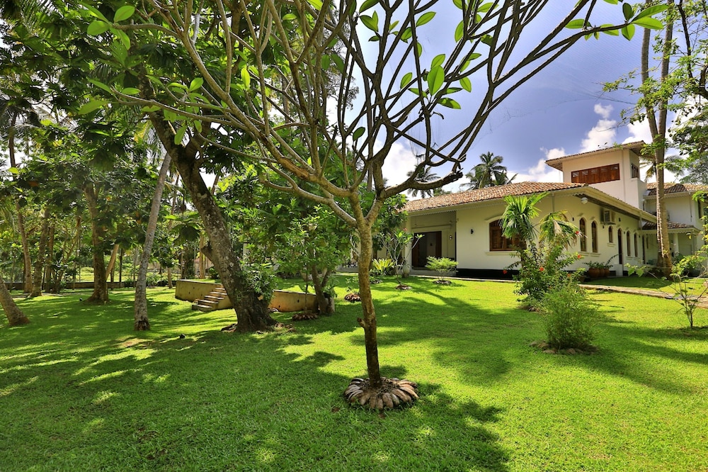 Amara Villa 29/47
