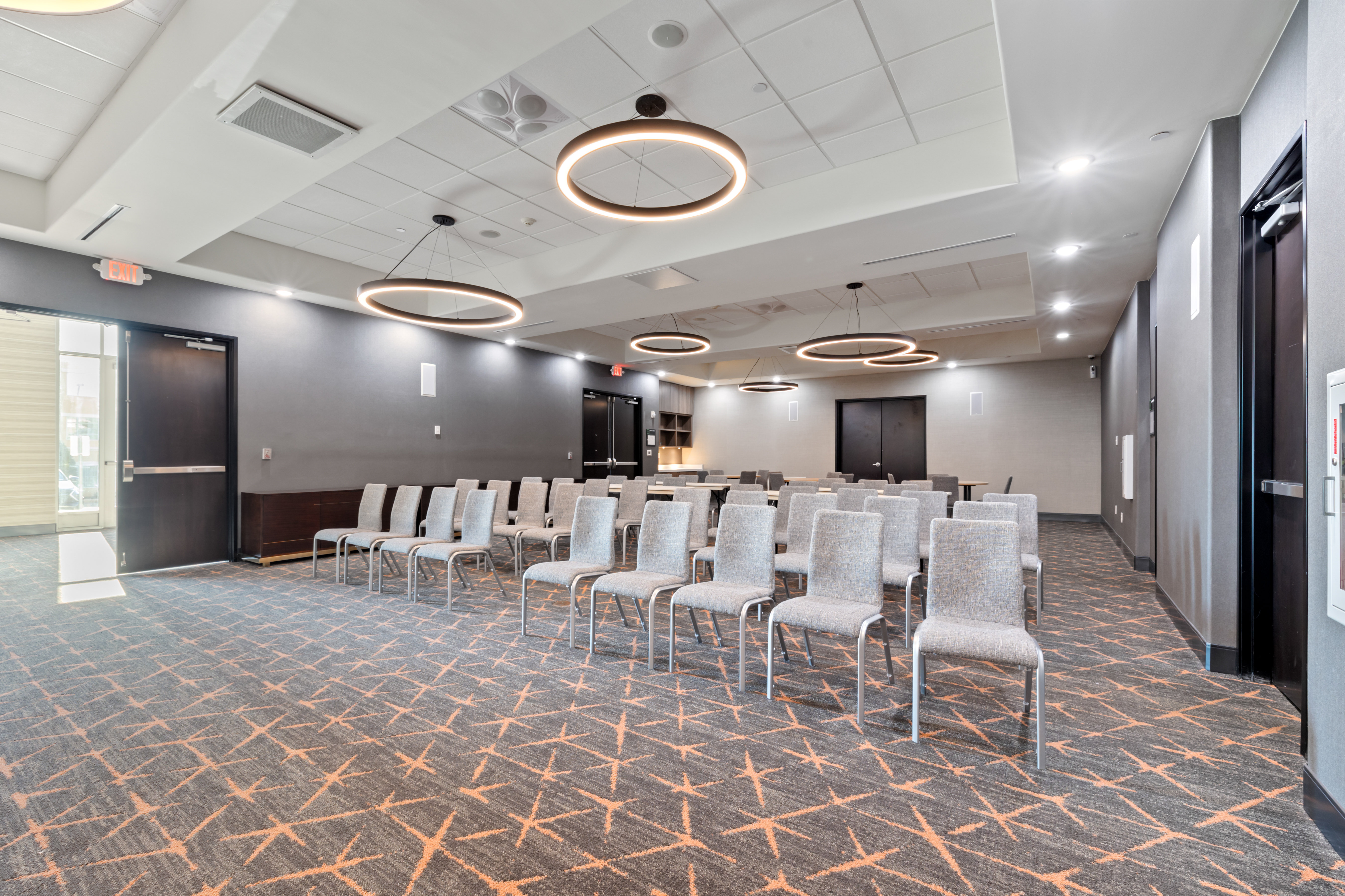 Holiday Inn Killeen - Fort Hood 68/76
