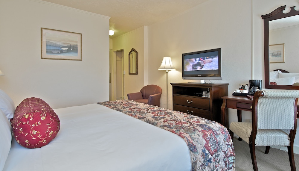 Historic Anchorage Hotel 6/33