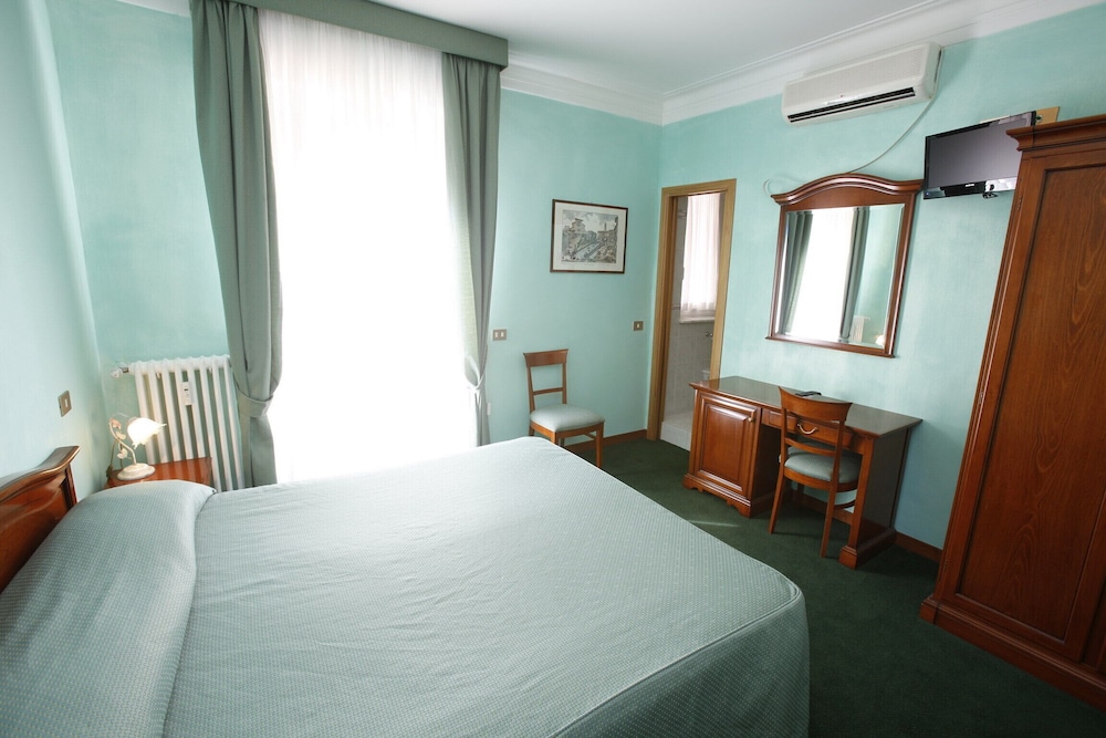 Adriatic Hotel 21/43