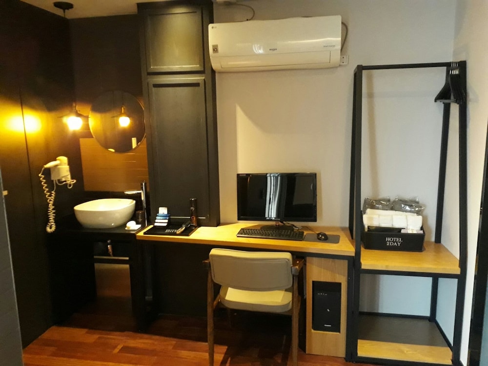 2Day Hotel 35/50