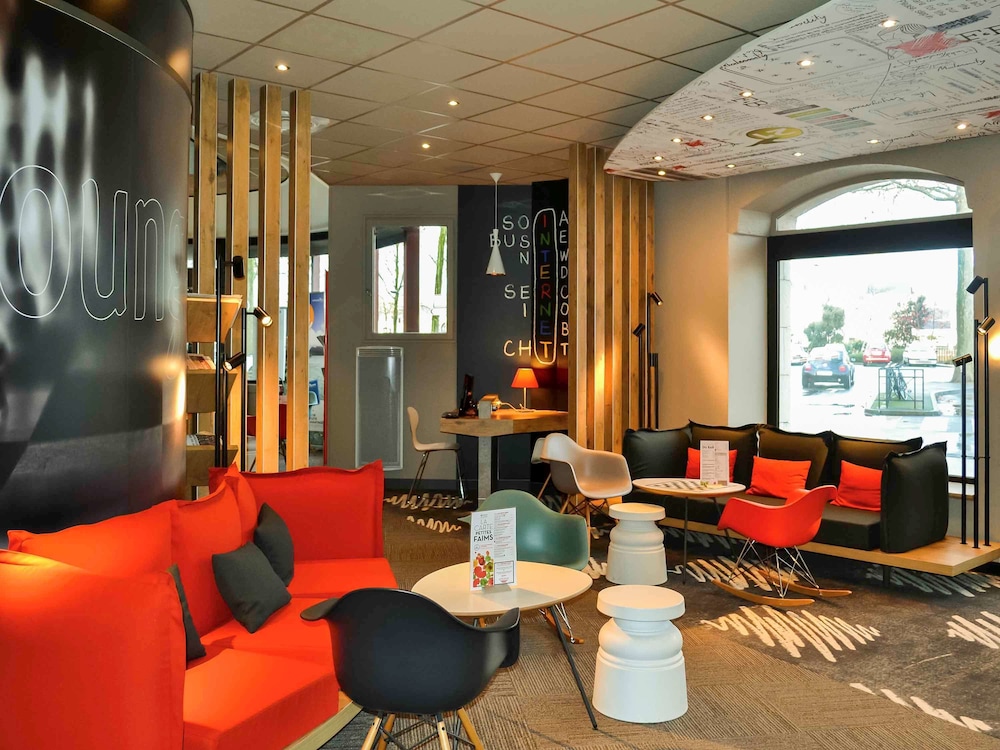 Ibis Angers Centre Chateau 40/75