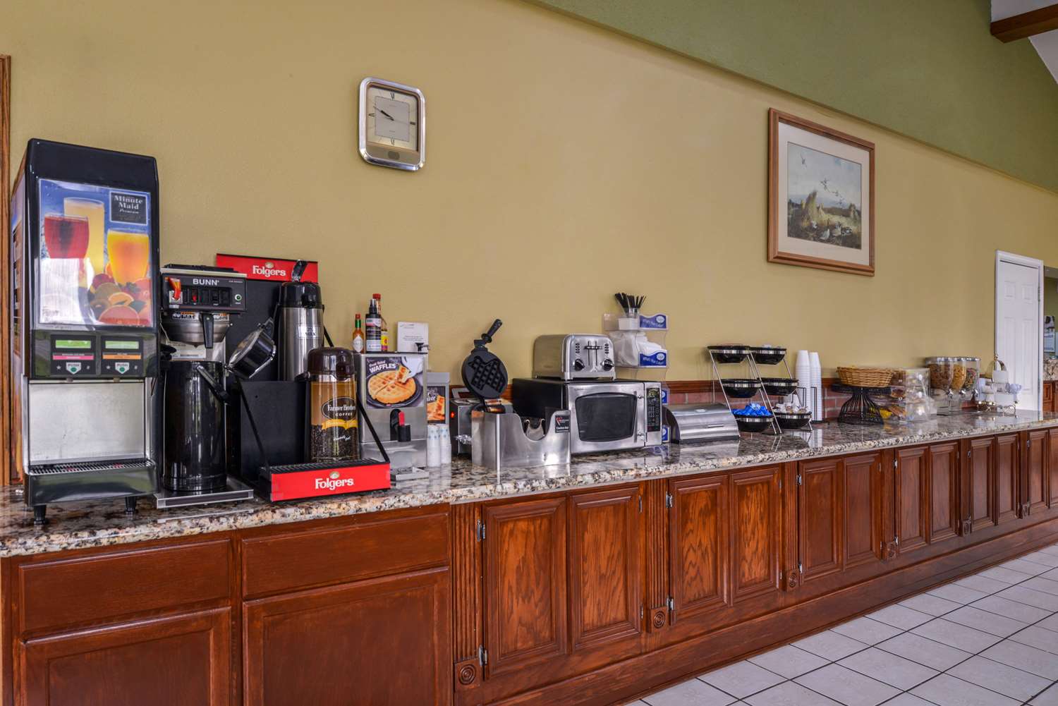 Americas Best Value Inn West Columbia 22/26