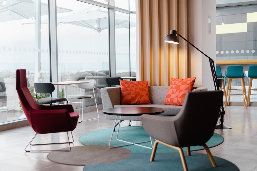 HOLIDAY INN EXPRESS MALTA 48/68