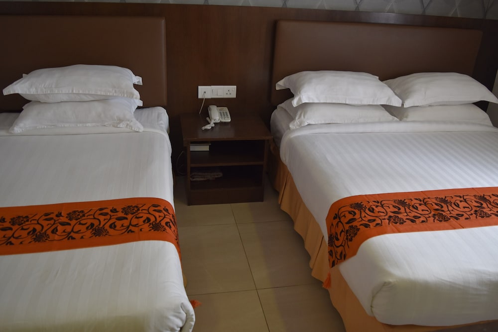 Sunrise Hotel 22/46