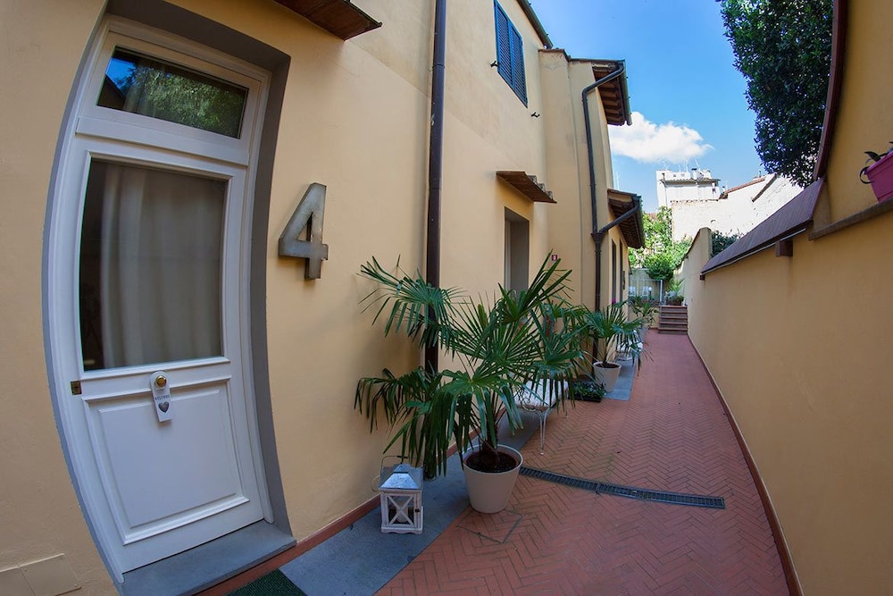 Franchi Residence 34/50