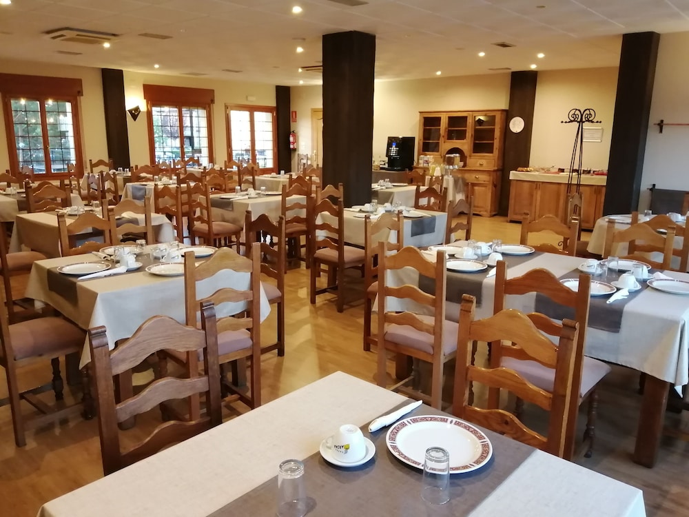 Hotel Rural Villa de Vinuesa 12/21