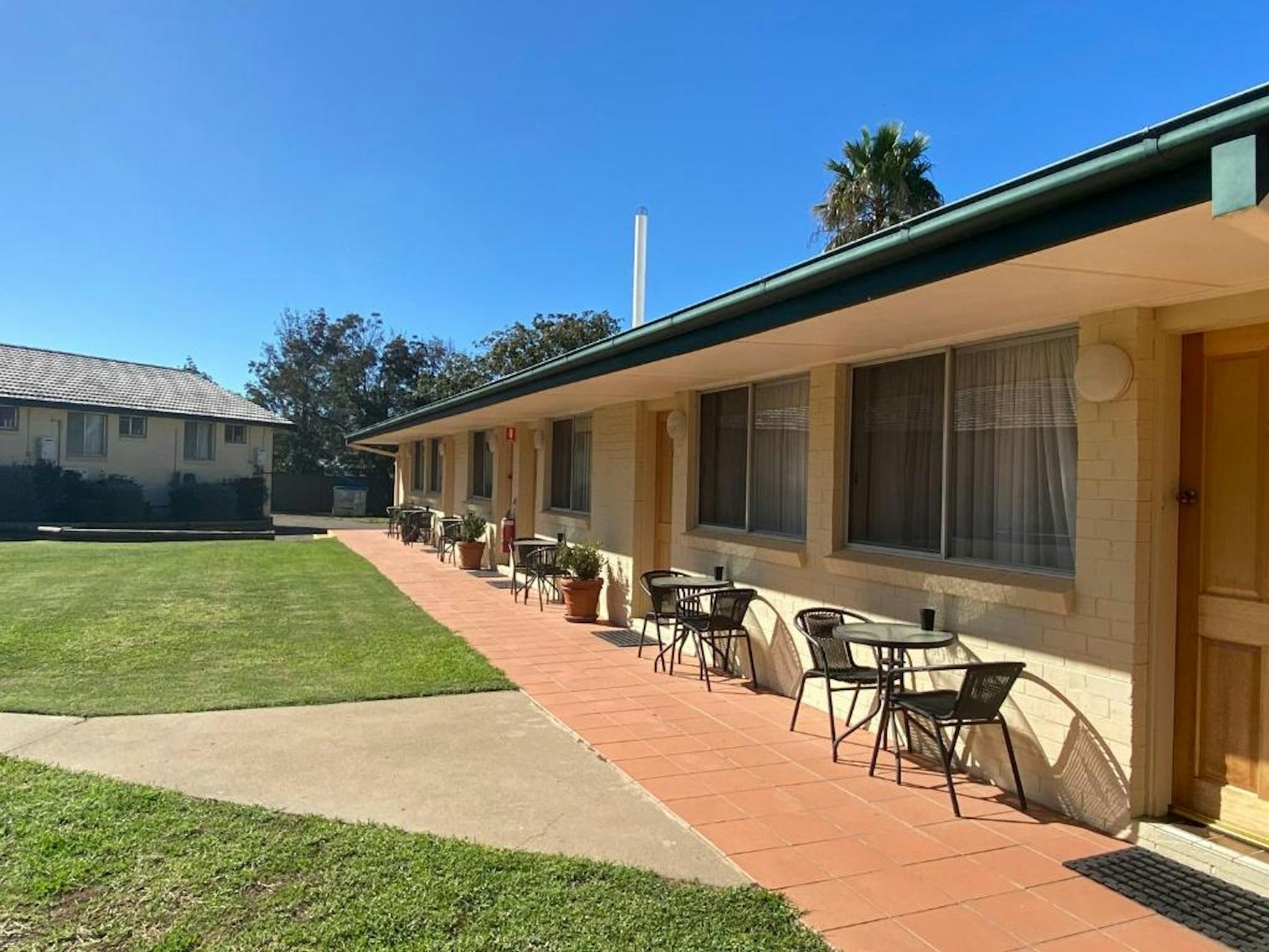 Mcnevins Tamworth 36/37