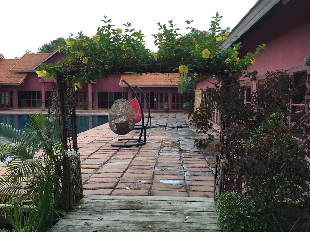 Chiangmai Royal Creek 46/57