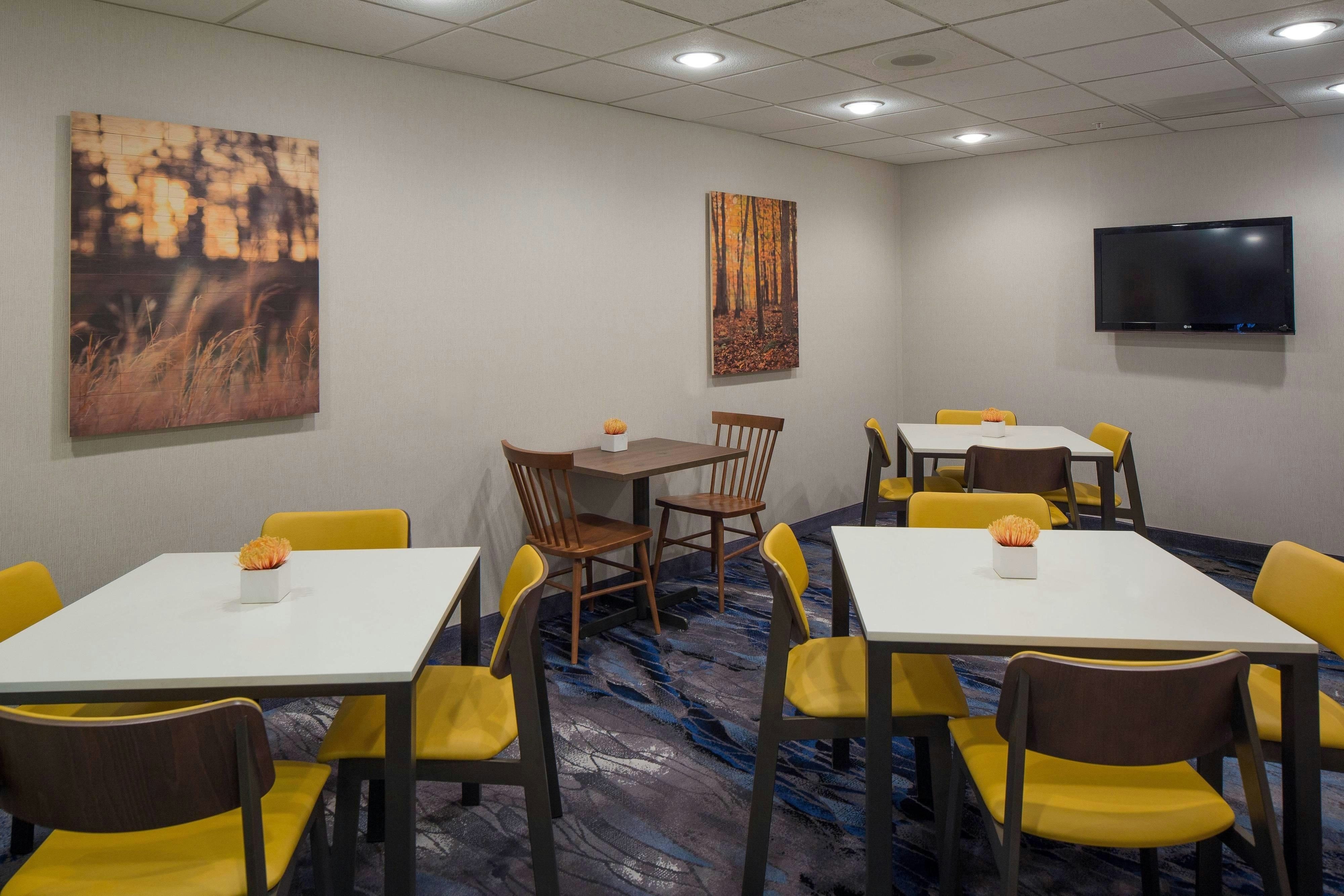 Fairfield Inn & Suites Orlando Lake Buena Vista 8/8