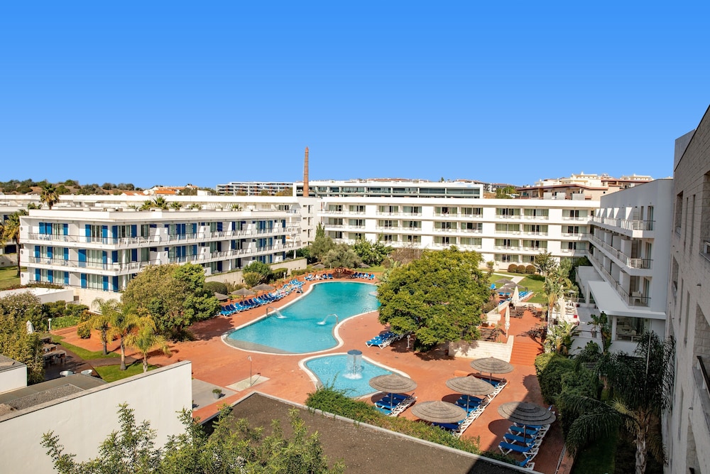 Marina Club Lagos Suite Hotel 7/60