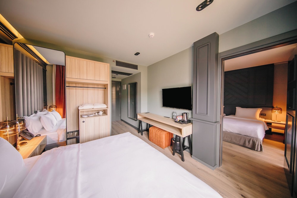 Sandali Metekhi Boutique hotel 12/50