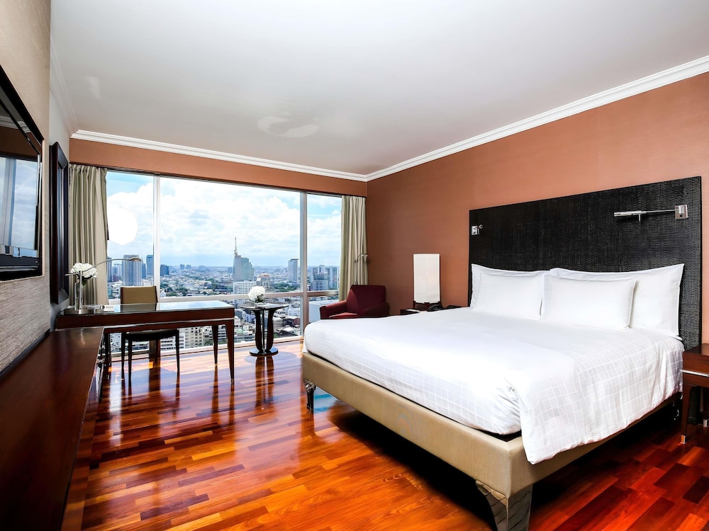 PREMIUM, DELUXE, DOUBLE BED, HIGH FLOOR
