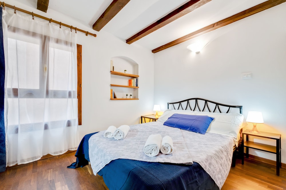 BolognaRoomscom- Santo Stefano Apartments 6/20