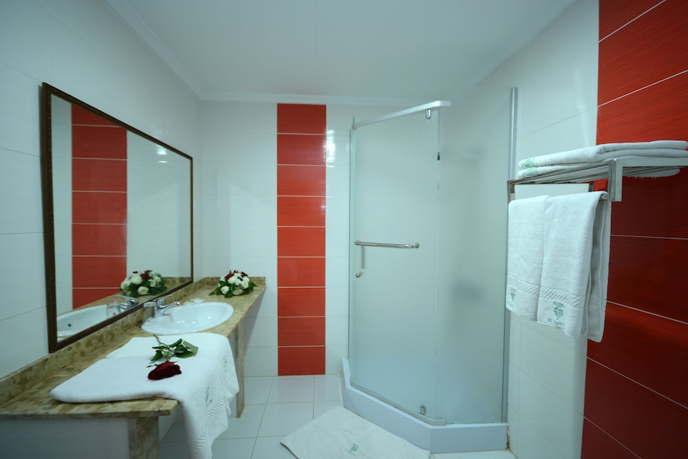 Hotel Al Yacouta 31/34