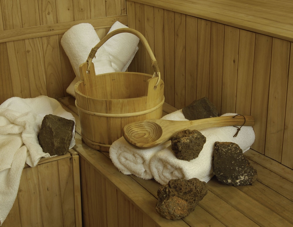 CILENE DEL FARO SUITES AND SPA 24/76