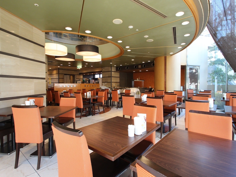 Apa Hotel Osaka Tenma 52/63