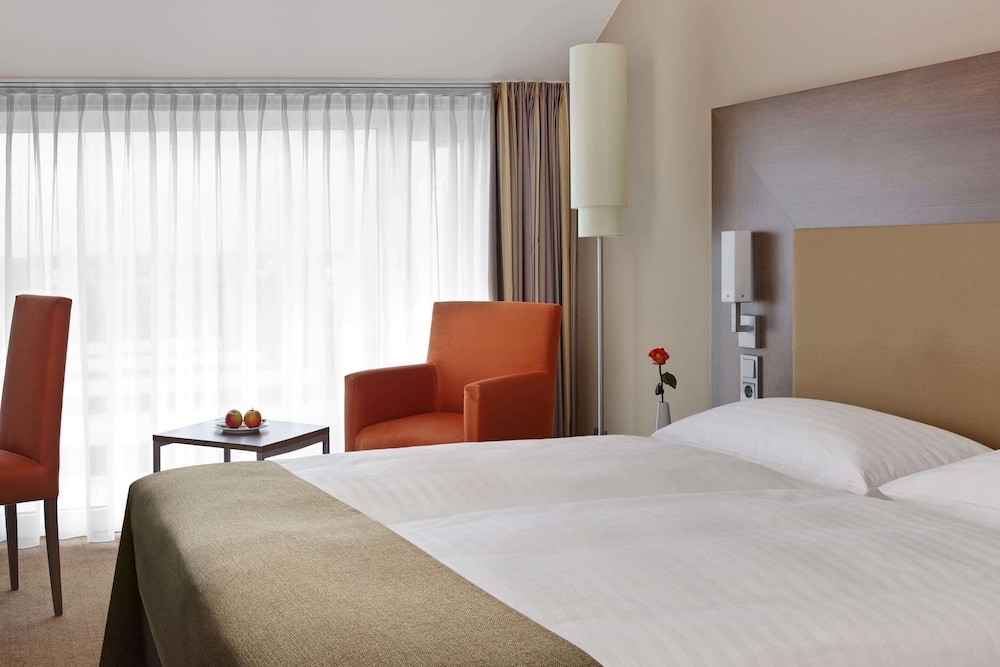 INTERCITYHOTEL DARMSTADT 12/32