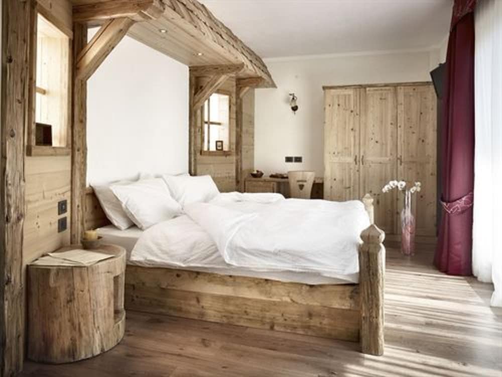 COMFORT, DOUBLE BED