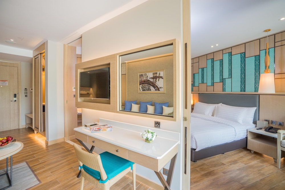 Avani, Suite, King Bed, Garden View، Avani Hua Hin Resort 3/4