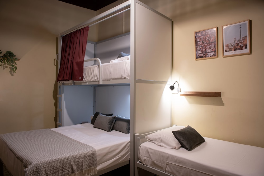The Loft Hostel 13/47