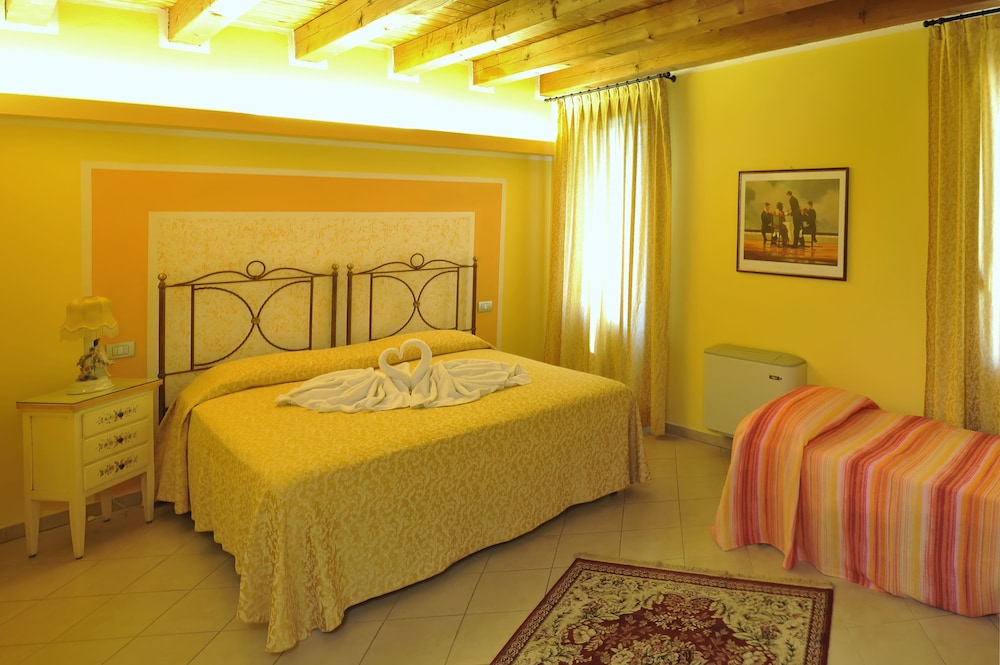 Agriturismo Dei Grippi 16/74