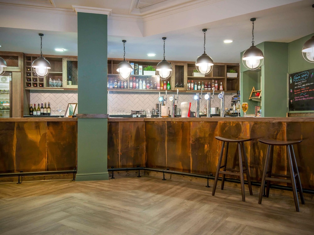 Mercure Cardiff North Hotel 35/50