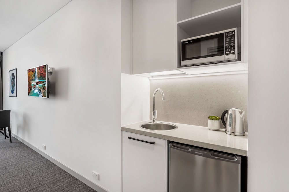 Essence Suites Taringa 20/60