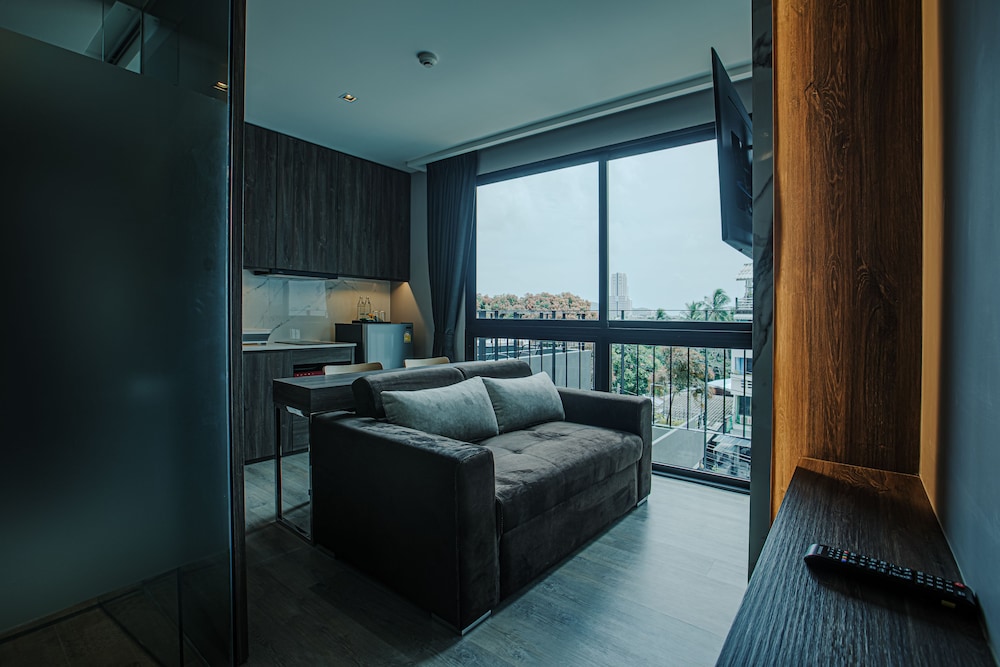 Rak Elegant Hotel Patong 49/69