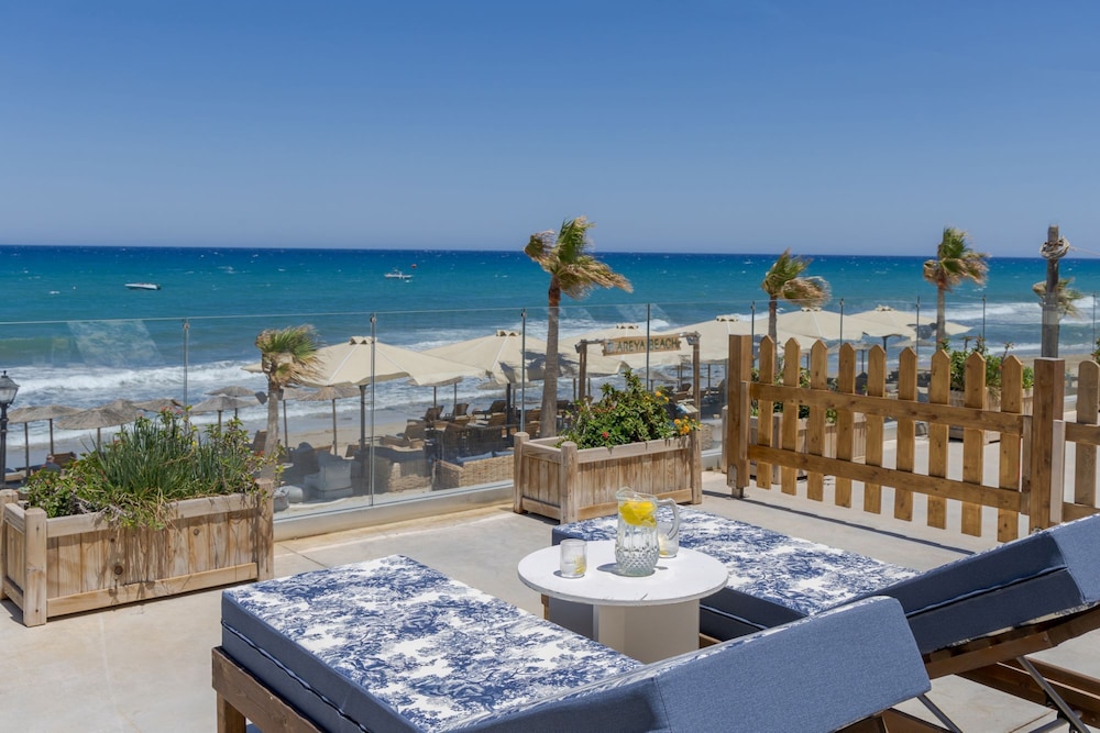 Galazio Beach Resort 58/68