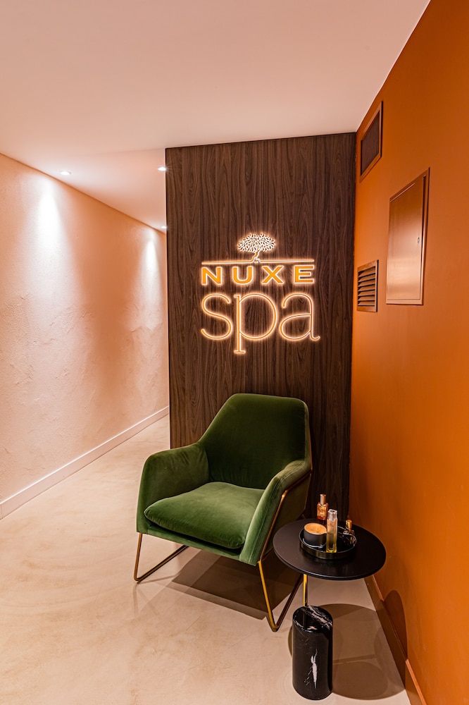 Hostellerie Cedre and Spa Beaune 31/55