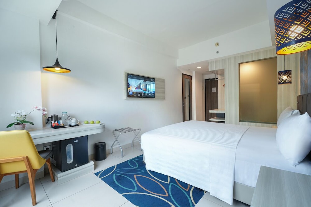 Aston Anyer Beach Hotel 15/50
