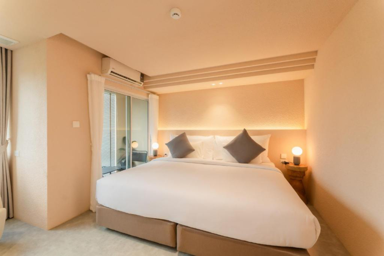 Mai Hotel 6/11