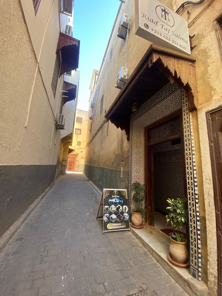 Riad Taj Salma 59/68