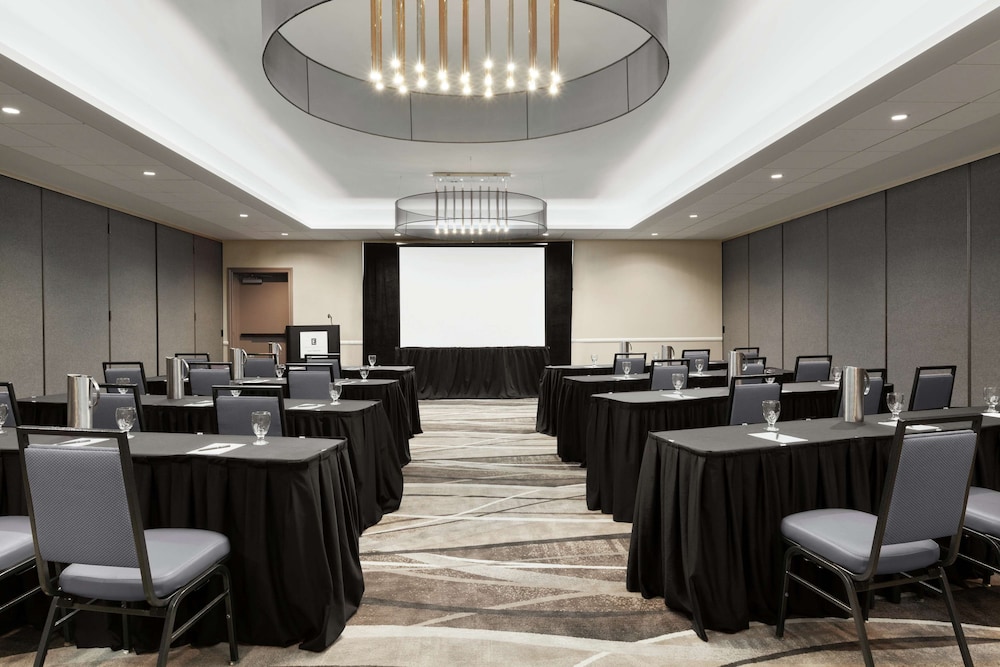 Embassy Suites By Hilton Arcadia Pasadena Area 52/59