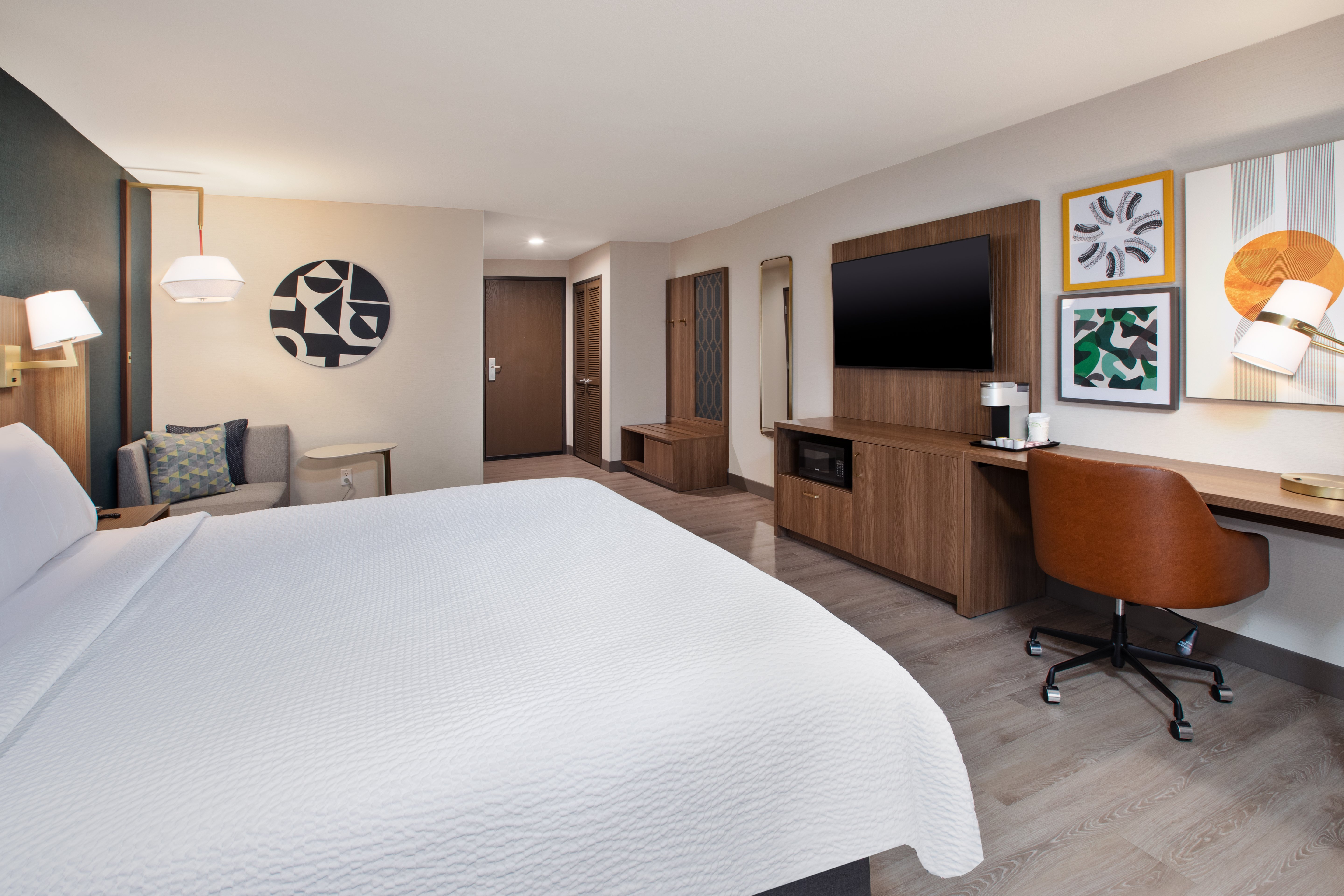 Holiday Inn Ontario Airport 23/73