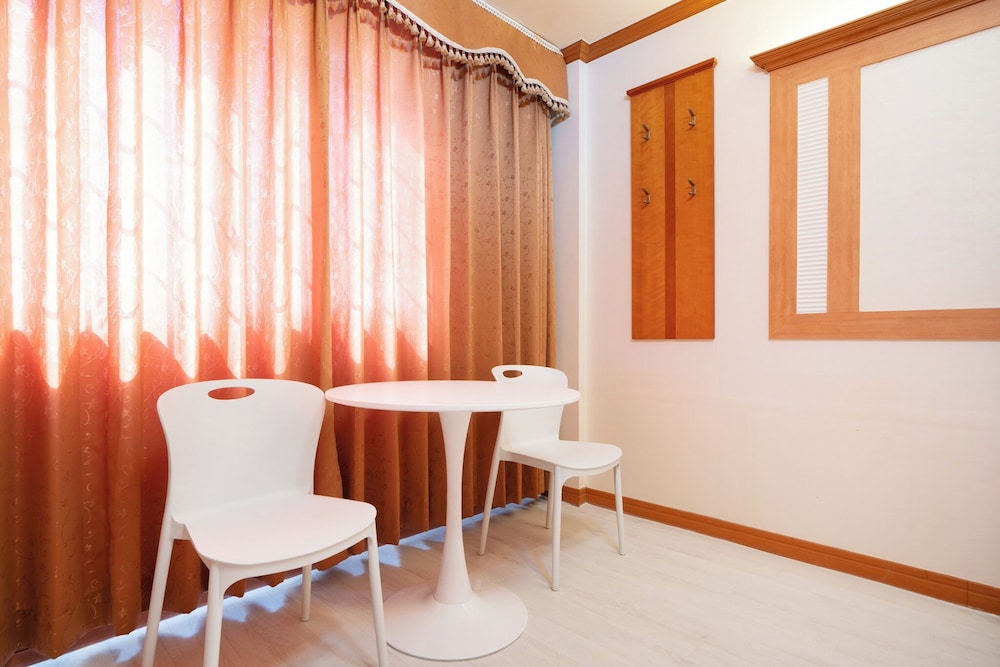 Gaeul Hotel 31/44