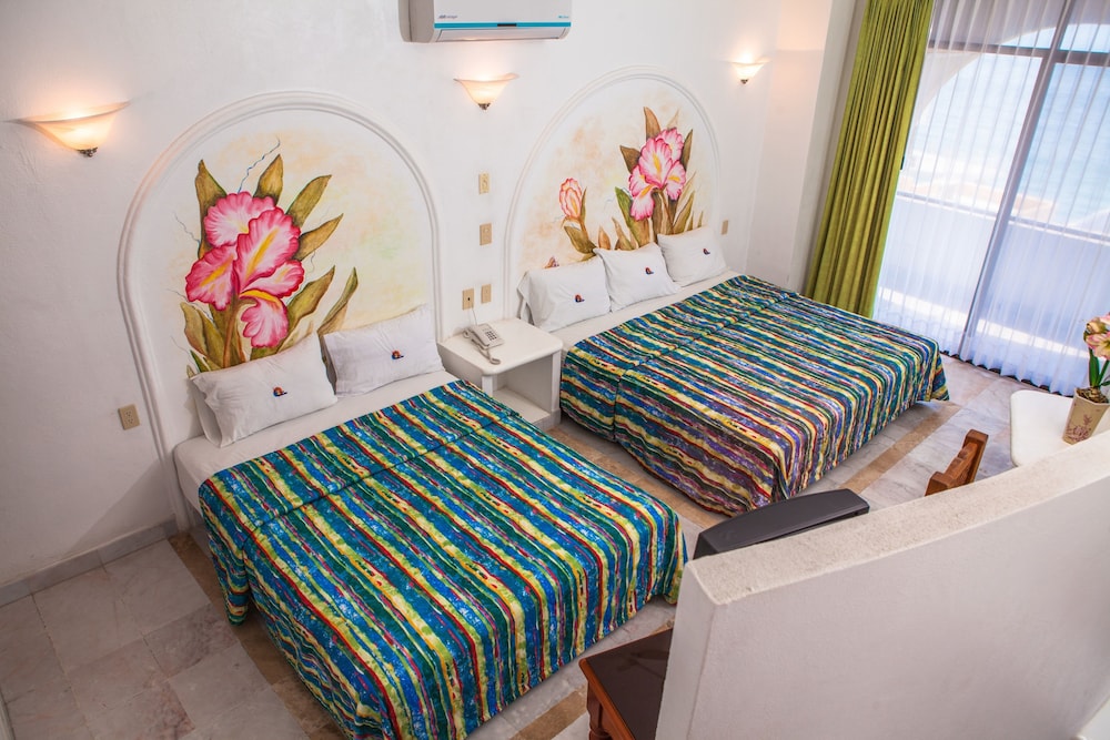 The Alondra Hotel 34/58