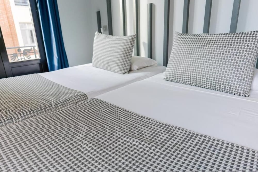 Hostal El Carmen 32/50