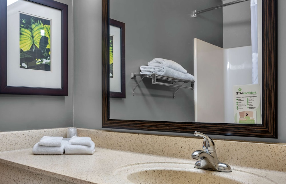 Extended Stay America - Stockton - March Lane 37/39