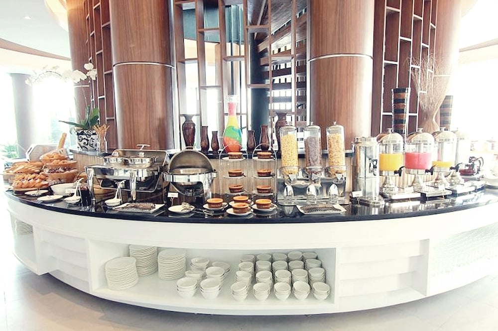 Grandia Hotel 55/66