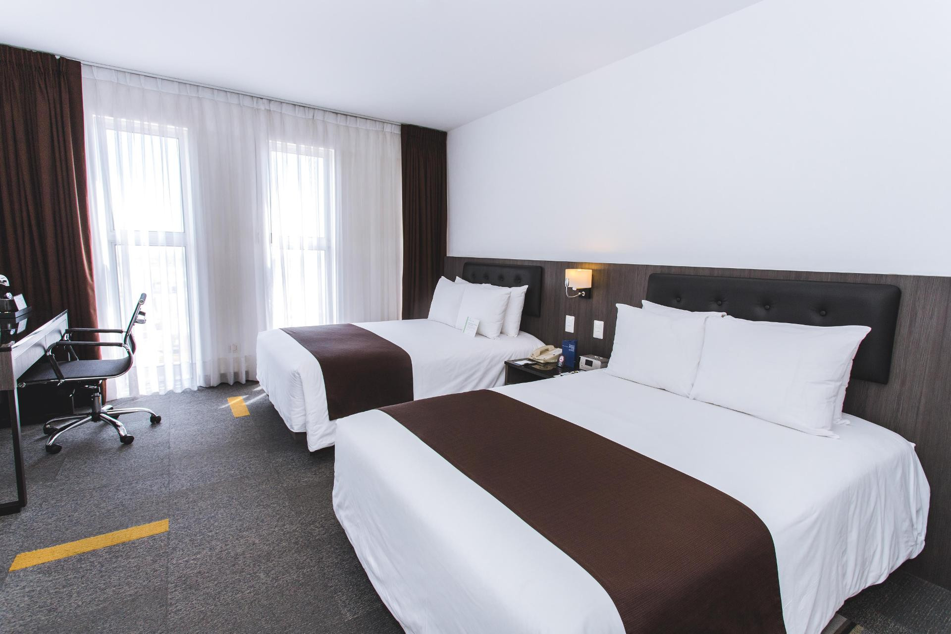 Room, Twin Beds