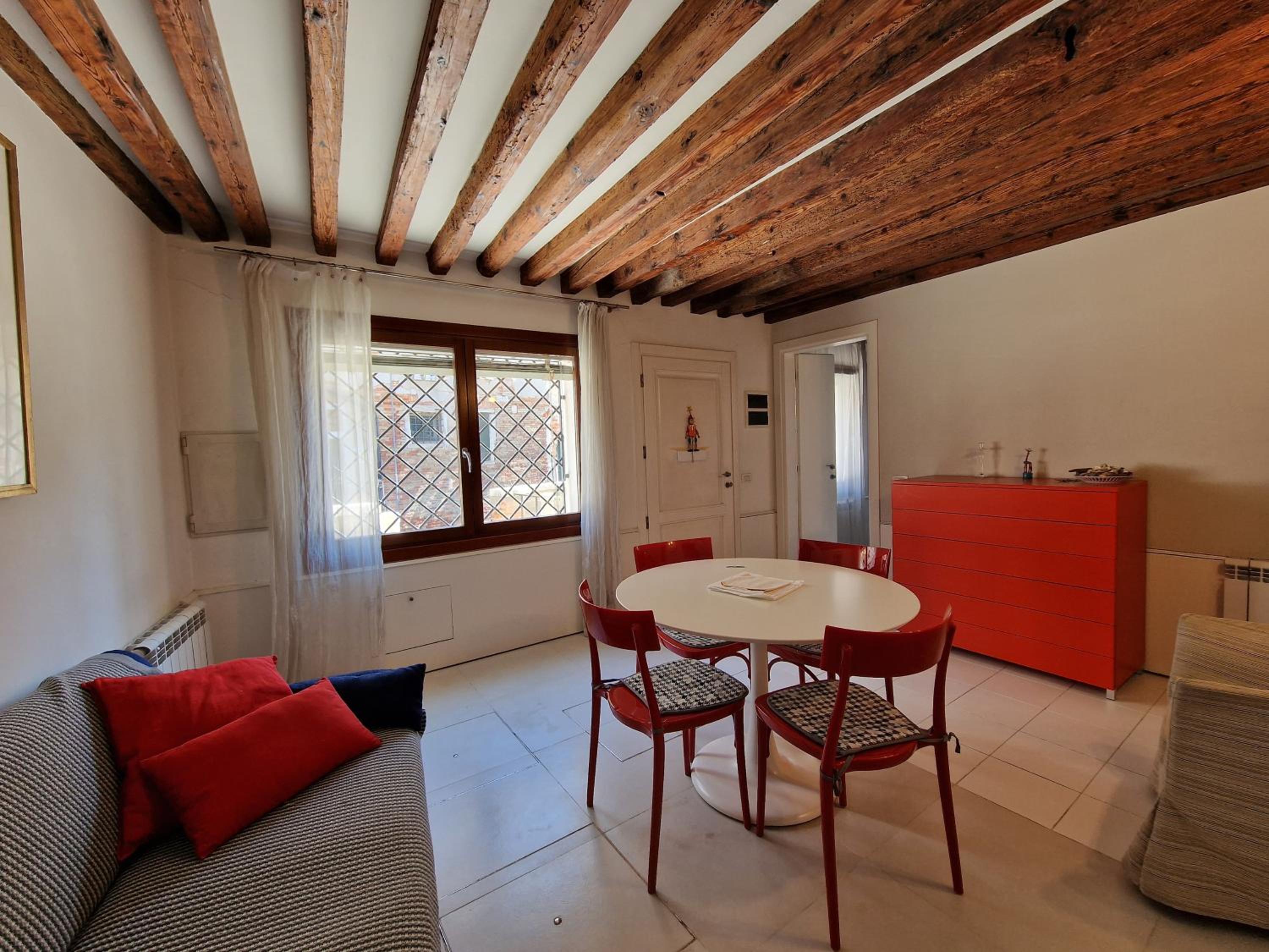 Veneziacentopercento Rooms & Apartments 8/23