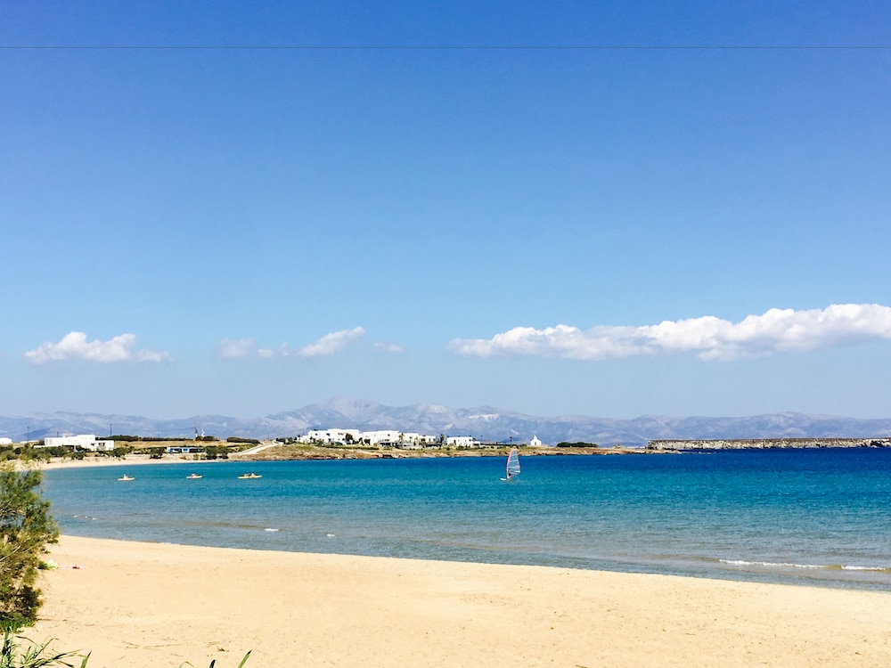 Amaryllis Beach Hotel 35/50
