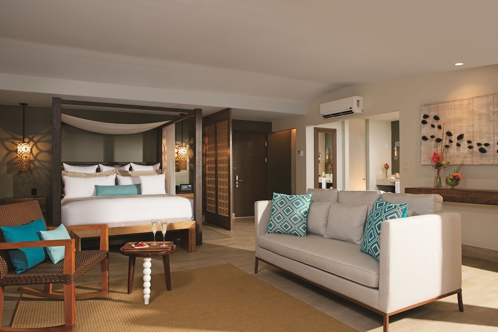 Secrets Papagayo Costa Rica - Adults Only 32/50