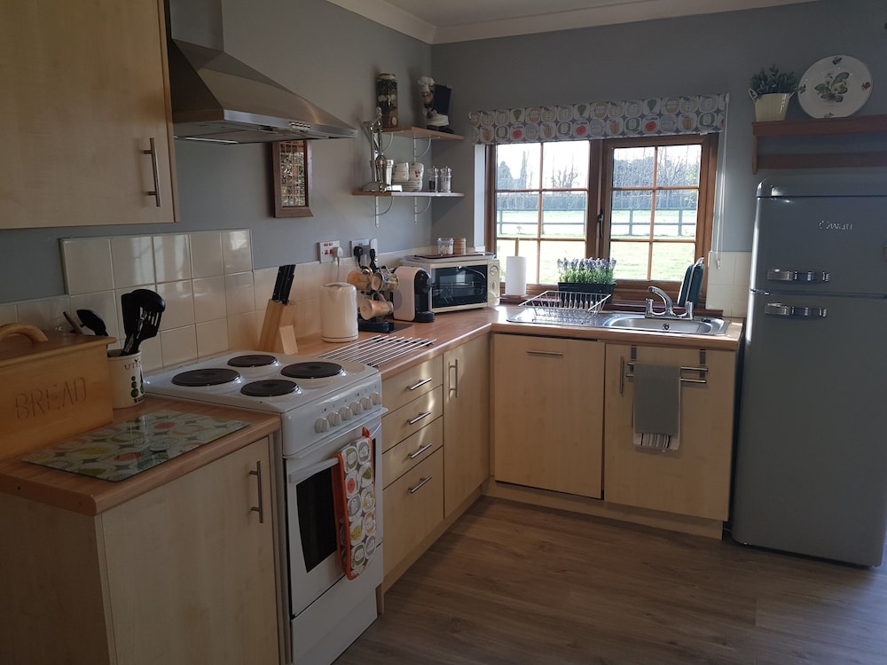 Holiday Cottages At Hawthorn Farm 25/50
