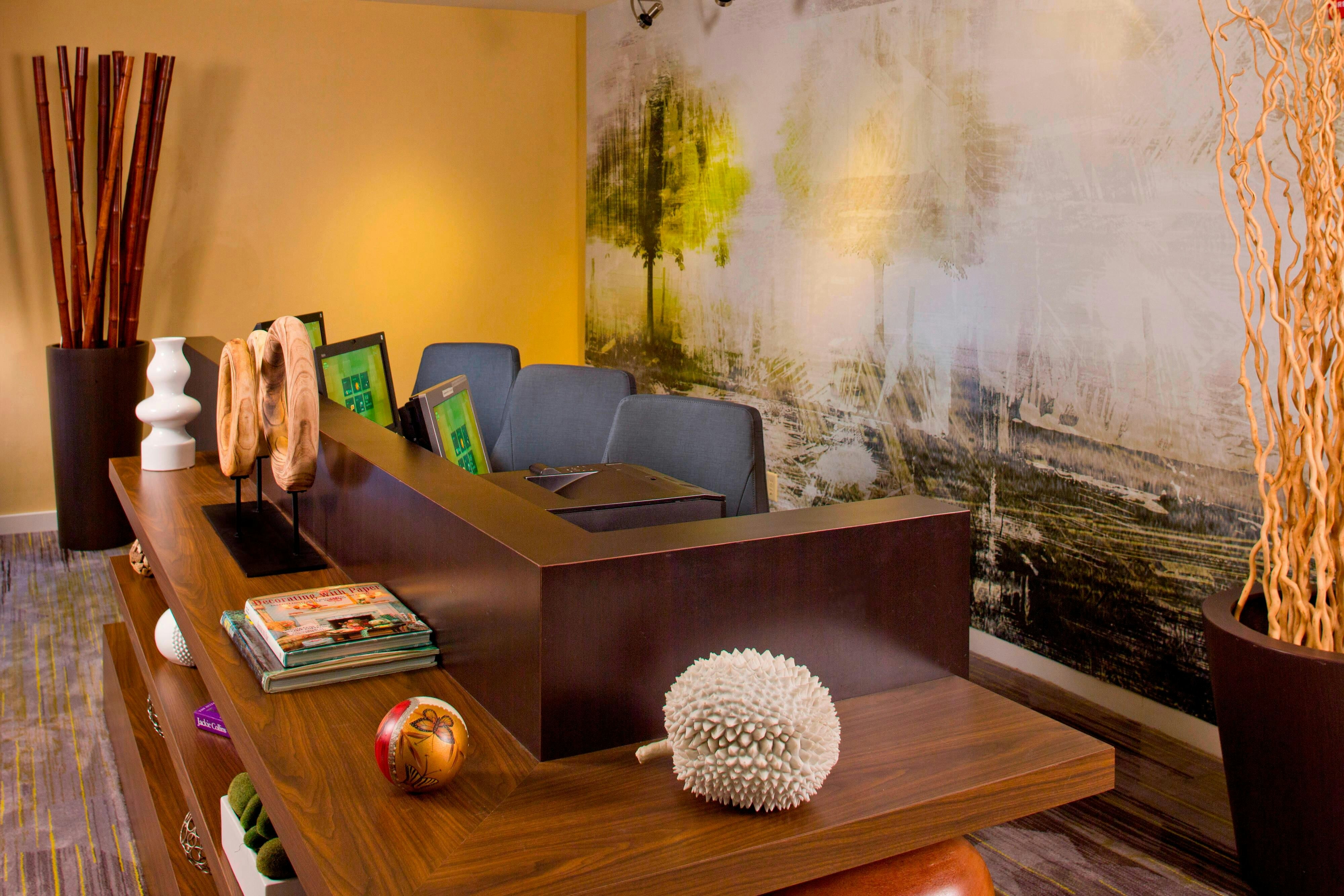 Courtyard by Marriott Orlando International Drive/Convention Center 6/11
