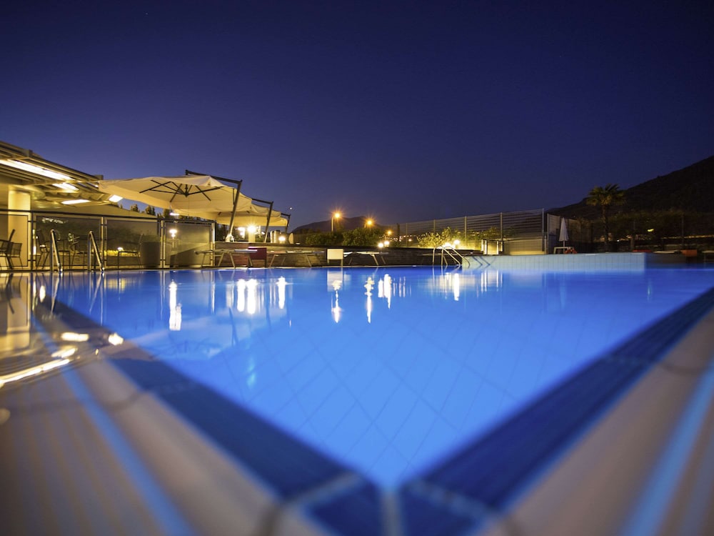 Novotel Salerno Est Arechi 47/75