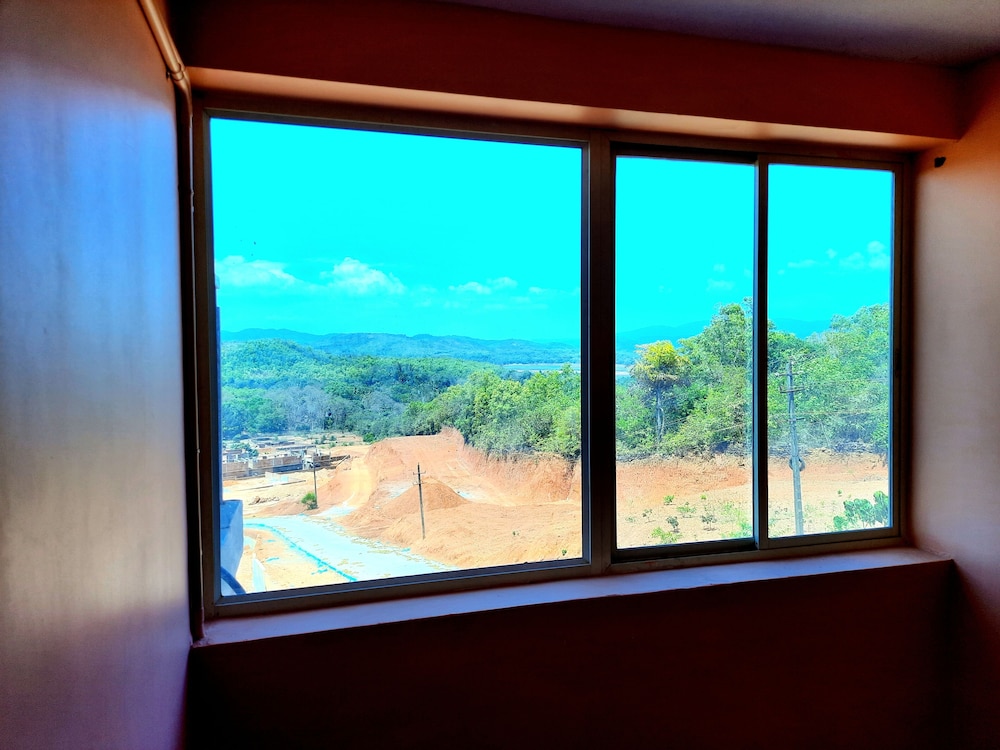 Hotel Golden Heights Gokarna 14/22