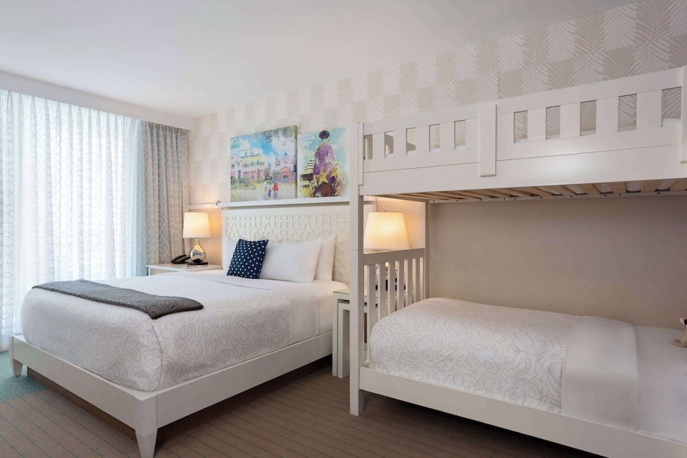 GIVE KIDS THE WORLD, MULTIPLE BEDS